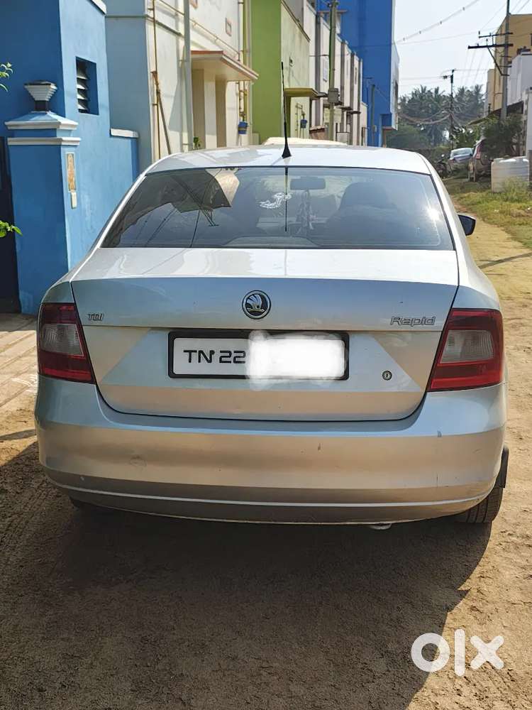 Skoda Rapid 2012 Diesel 110000 Km Driven