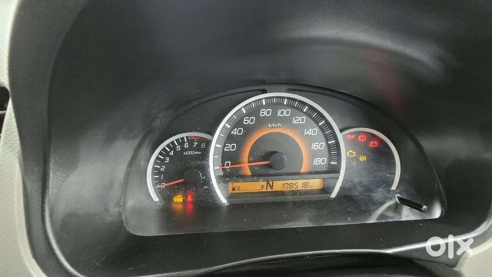 Maruti Suzuki Wagon R Amt Vxi, 2016, Petrol