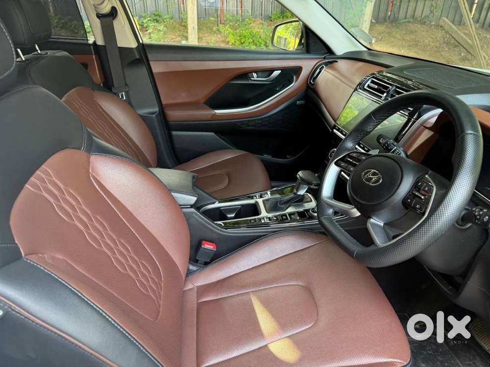 Hyundai Alcazar 2.0 At Signature(o) 6s | Single Owner
