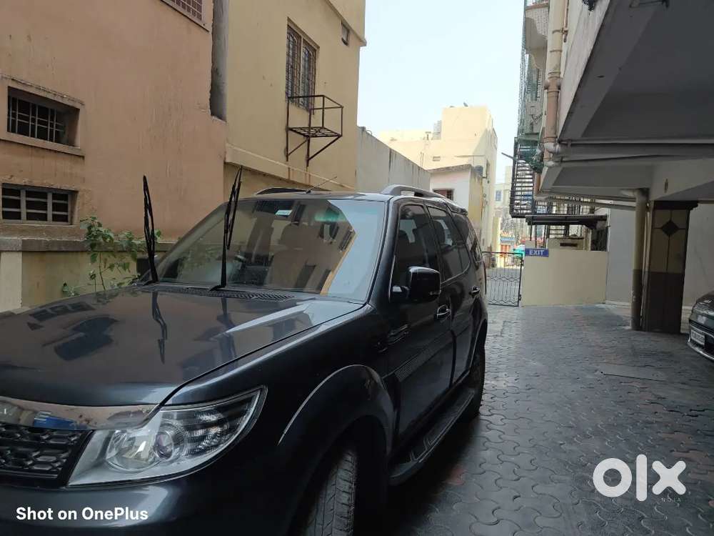 Tata Safari Storme 2019