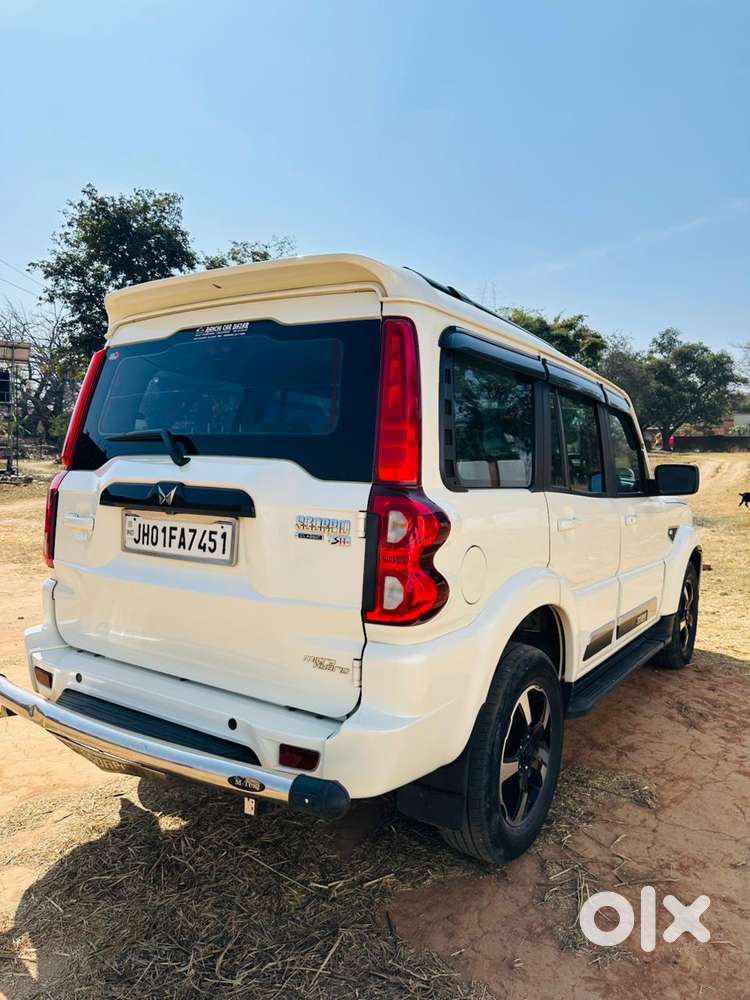 Mahindra Scorpio S11 Mt 7s, 2023, Diesel