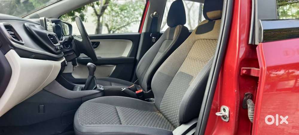 Tata Altroz 1.5 Xe Plus Diesel, 2022, Diesel