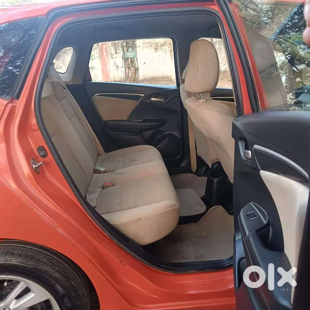 Honda Jazz V 2015 Top Model.