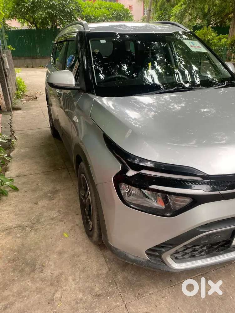 Kia Carens 2022 Petrol Good Condition