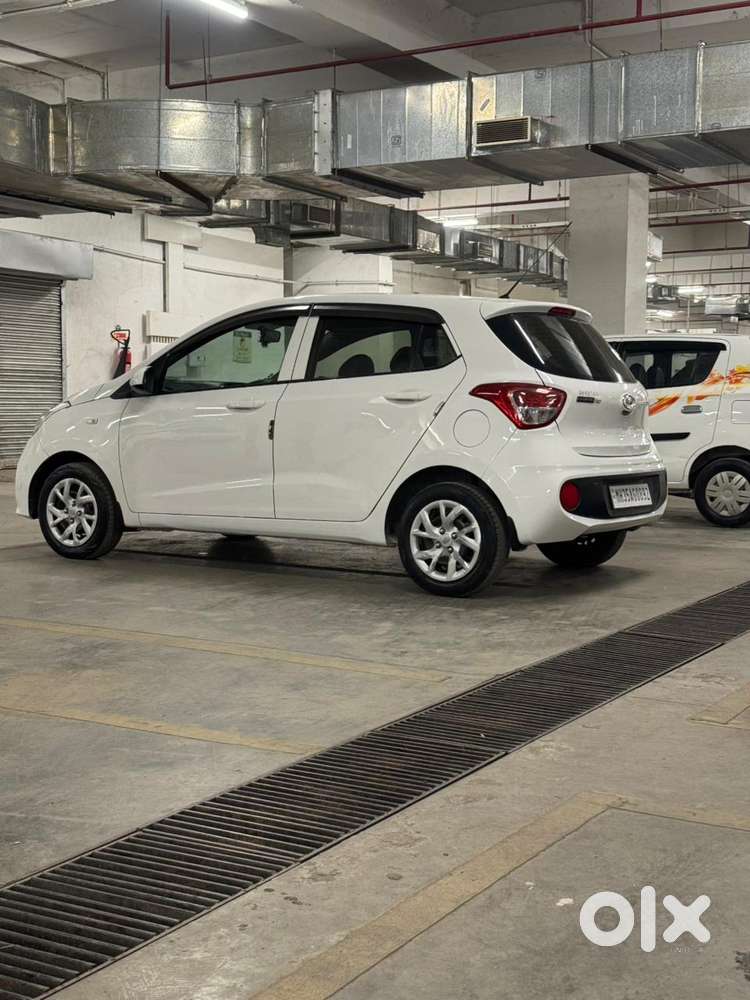 Hyundai Grand I10 Sportz 1.2 Kappa Vtvt, 2017, Petrol