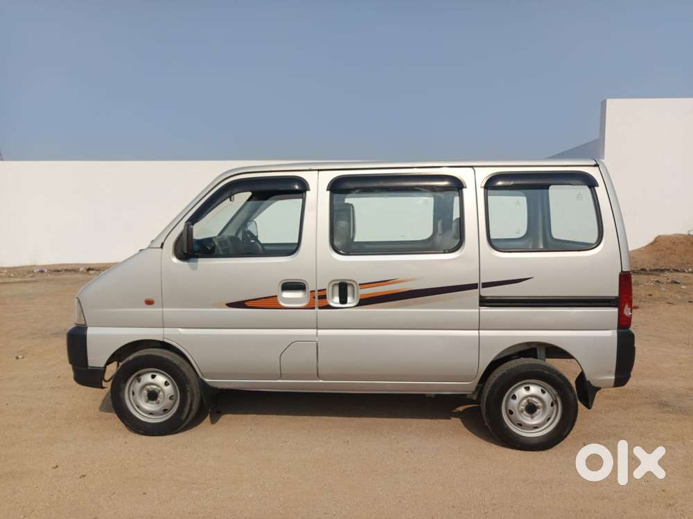 Maruti Suzuki Eeco 5 Str Ac (o), 2022, Petrol
