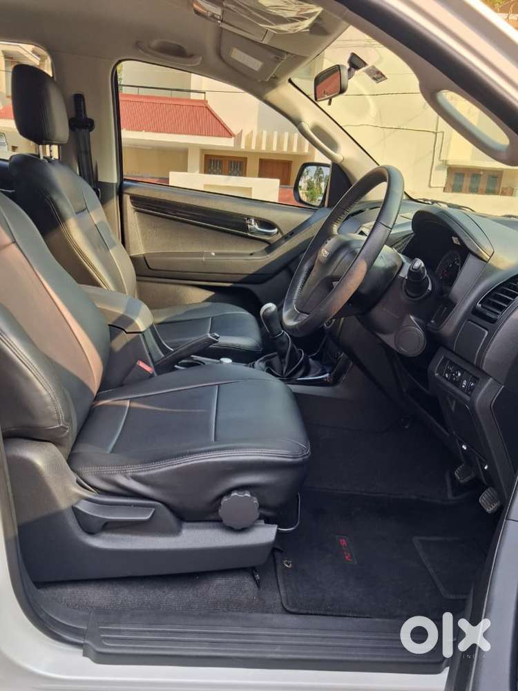 Isuzu D-max V-cross Z 4x4 Mt, 2022, Diesel
