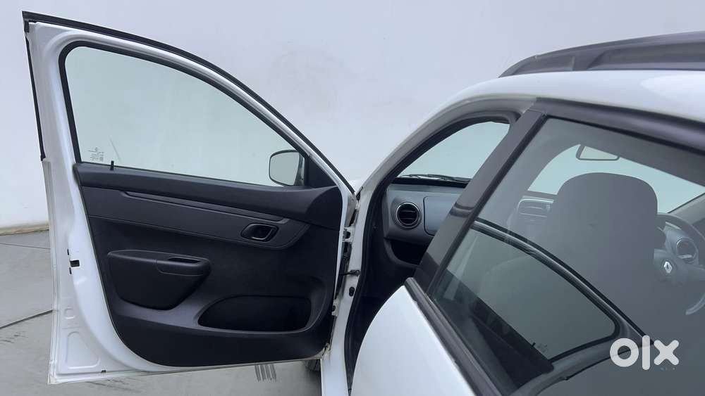 Renault Kwid 2019-ongoing 1.0 Rxt Amt (o), 2018, Petrol
