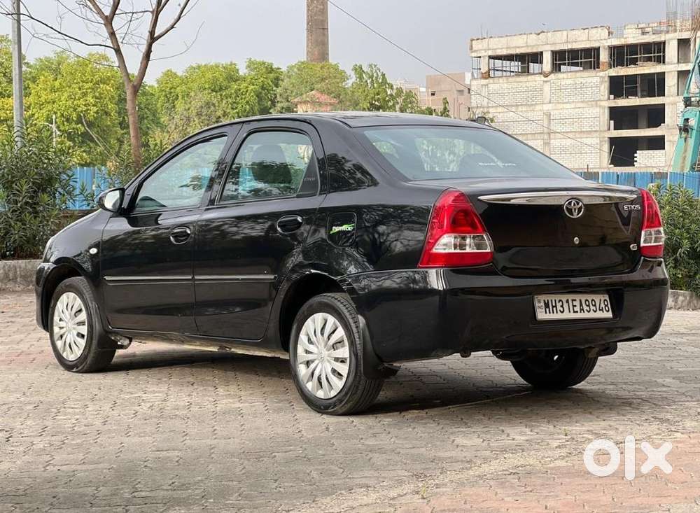 Toyota Etios Vxd Limited Edition, 2013, Petrol