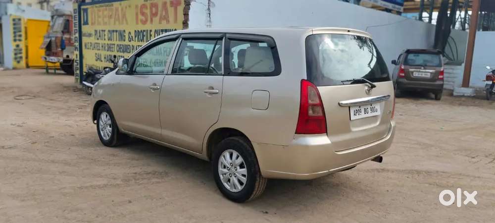 Toyota Innova 2010 Petrol Manual 200000 Km