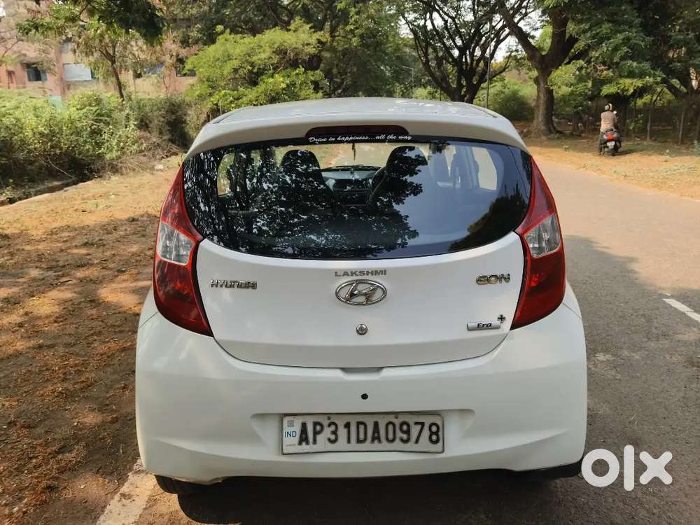 Showroom Maintenance