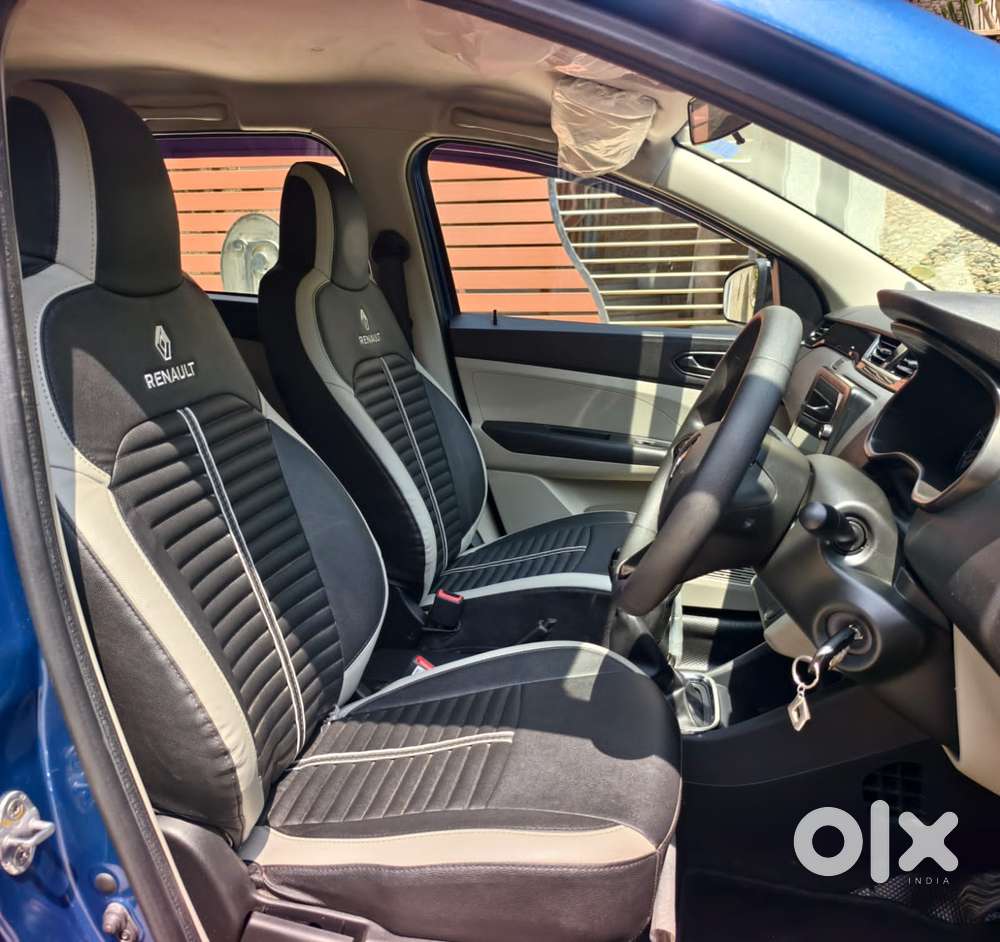 Renault Triber Rxt, 2022, Petrol