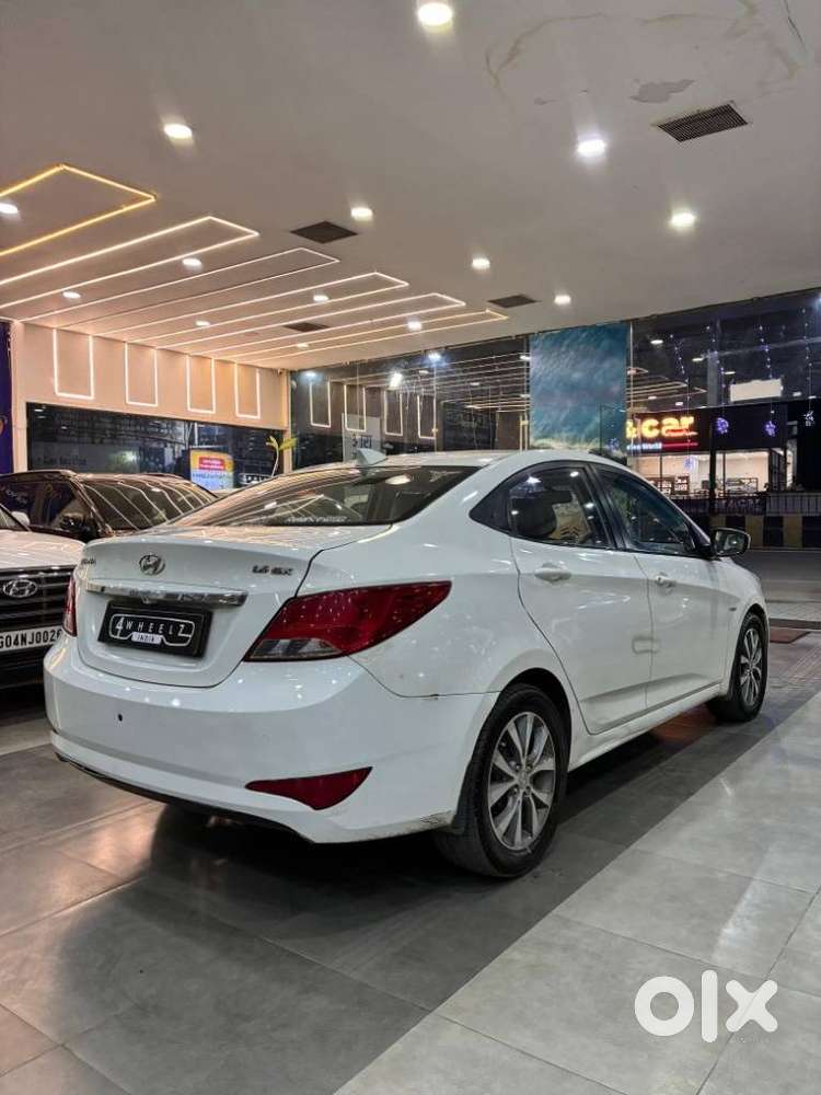 Hyundai Verna 1.6 Vtvt Sx, 2017, Petrol