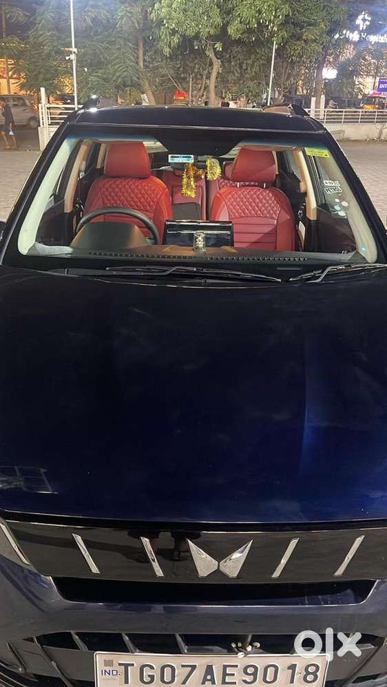 Mahindra Xuv 3xo 2025 Petrol 5380 Km Driven