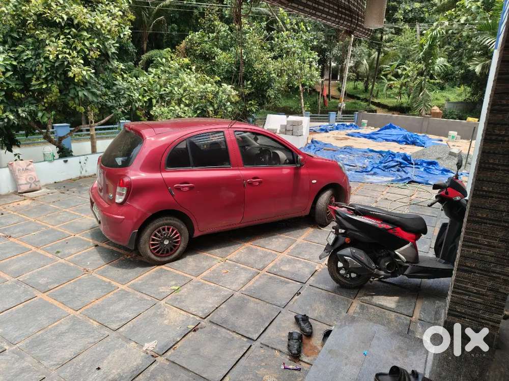 Nissan Micra Active 2015 Variant