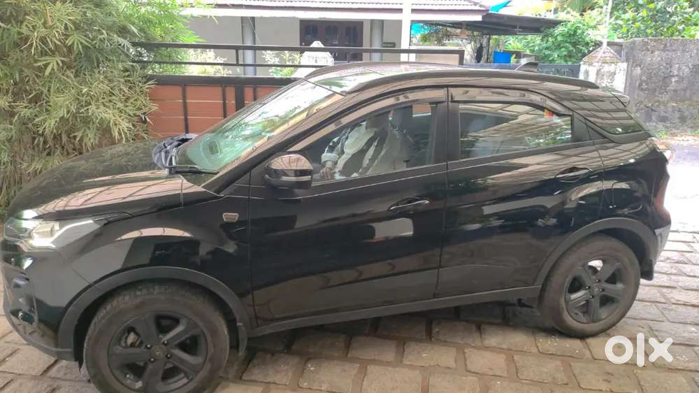 Tata Nexon 2023 Xza Plus Hs Dark