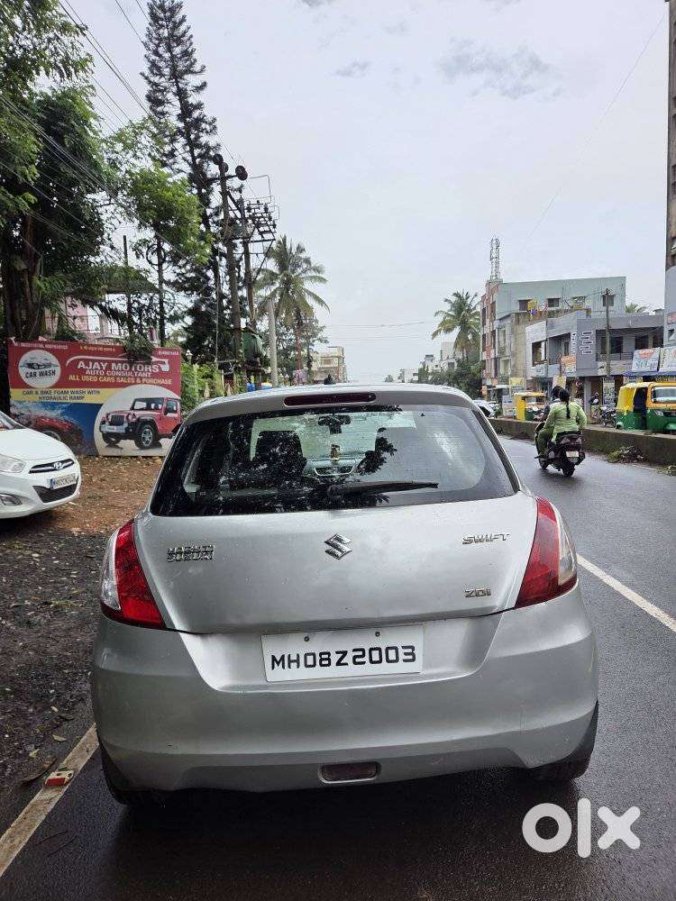 Maruti Suzuki Swift Ddis Zdi, 2012, Diesel