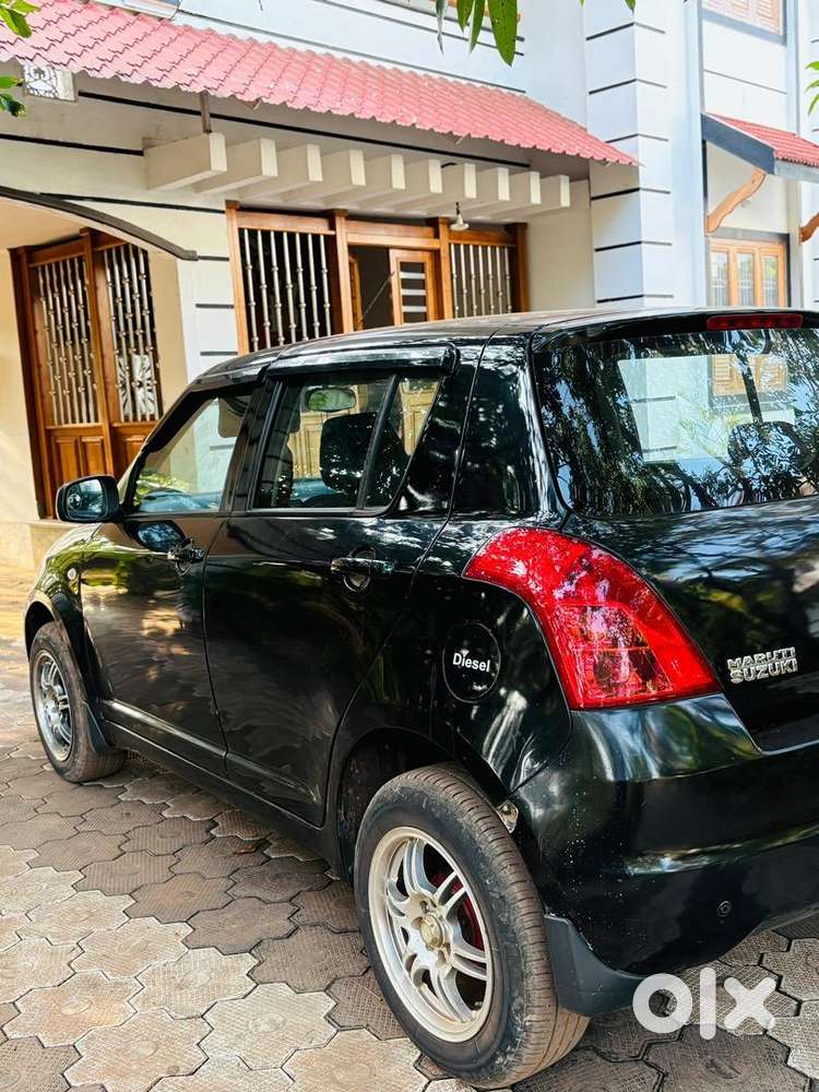 Maruti Suzuki Swift 2010 Diesel 131000 Km Driven
