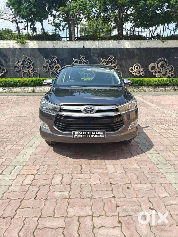 Toyota Innova Crysta 2.4 Z 7 Str, 2016, Diesel