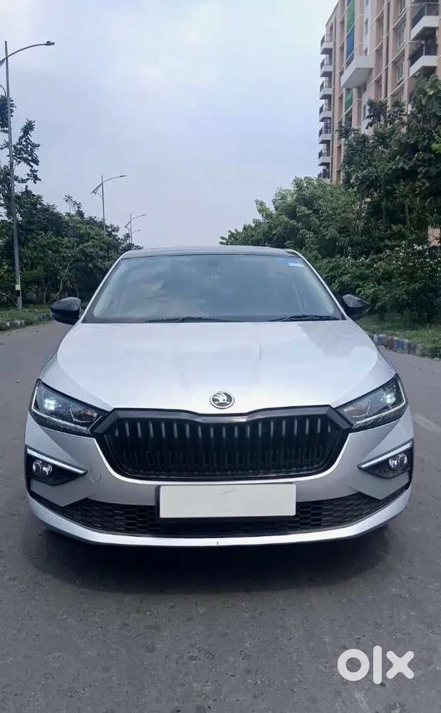2023 Skoda Slavia 1.0 Tsi Style (top-end)
