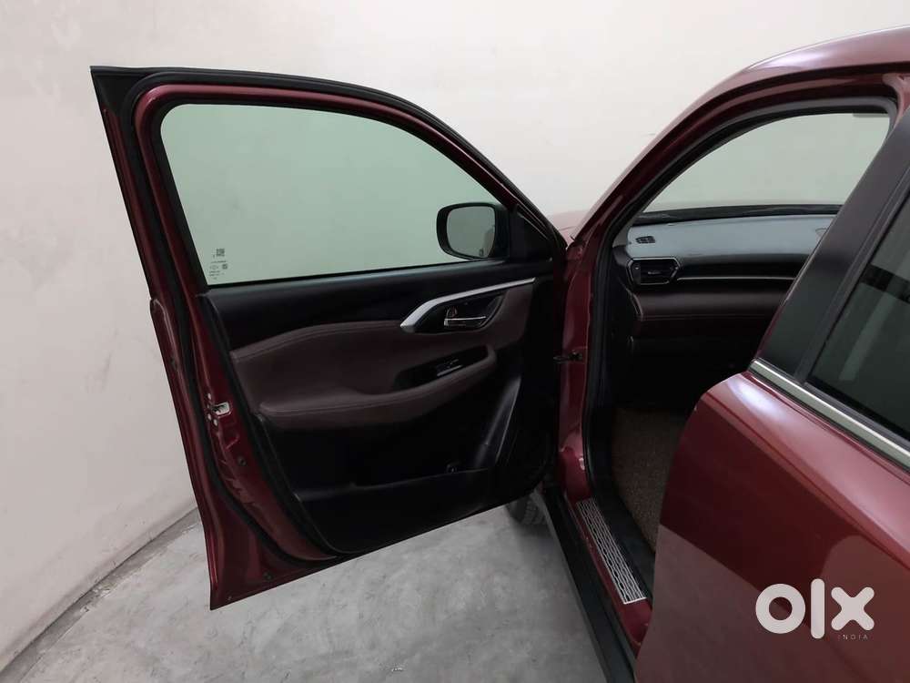 Maruti Suzuki Grand Vitara 1.5 Zeta Smart Hybrid At, 2023, Petrol