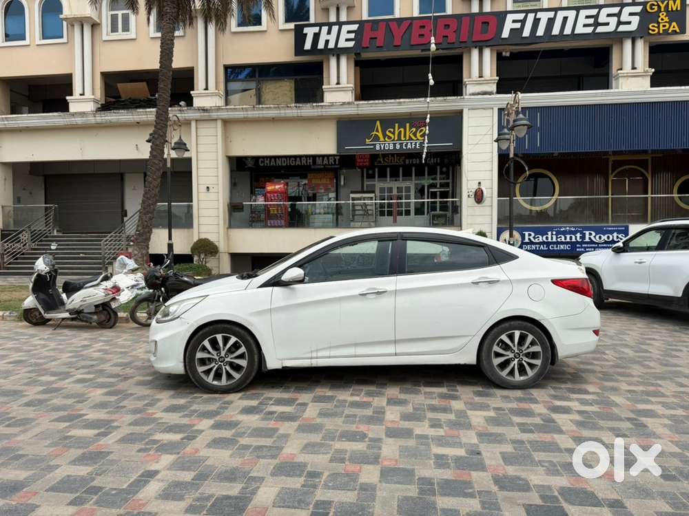 Hyundai Fluidic Verna 2014