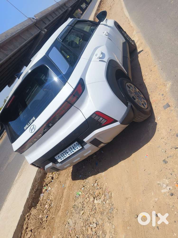 Hyundai Venue S 1.2 Petrol, 2025, Petrol