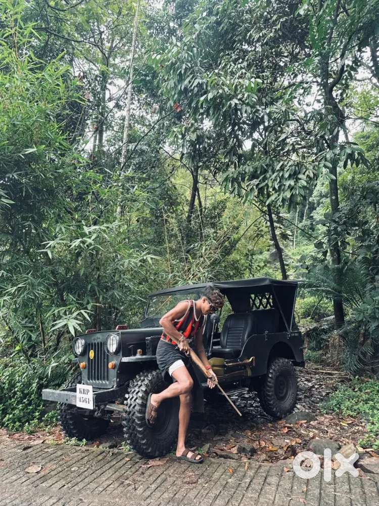 Mahindra Jeep Classic 1988
