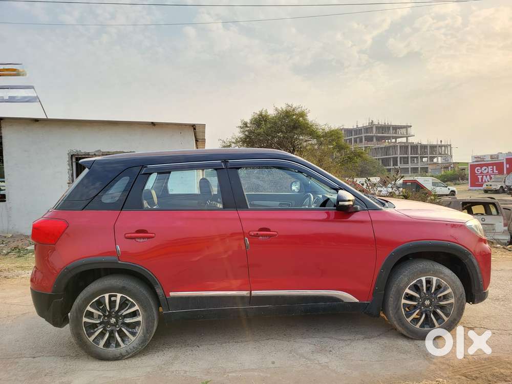 Maruti Suzuki Brezza 1.5 Zxi Plus At Smart Hybrid Dual Tone, 2021, P..