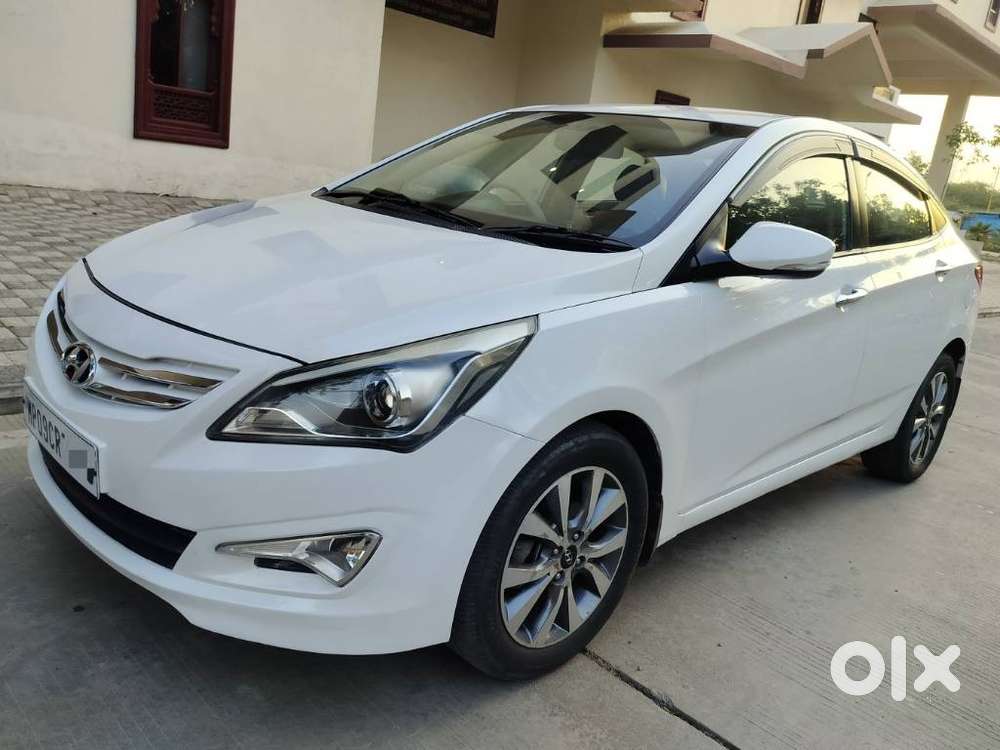 Hyundai Verna 1.6 Sx Crdi At, 2015, Diesel