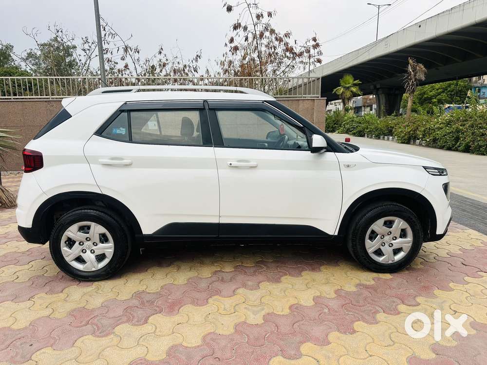 Hyundai Venue S 1.2 Petrol, 2021, Petrol