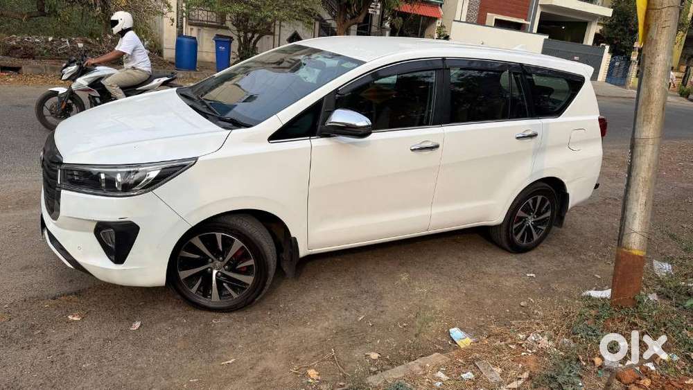 Toyota Innova Crysta 2.4 Z 7 Str, 2022, Diesel