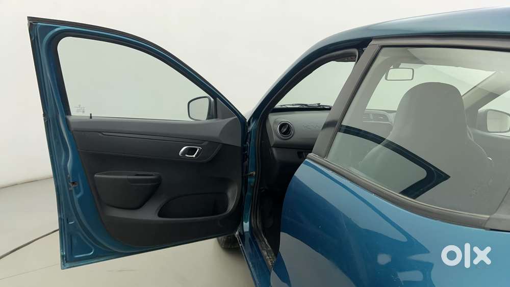 Renault Kwid 2019-ongoing 1.0 Rxt (o), 2020, Petrol