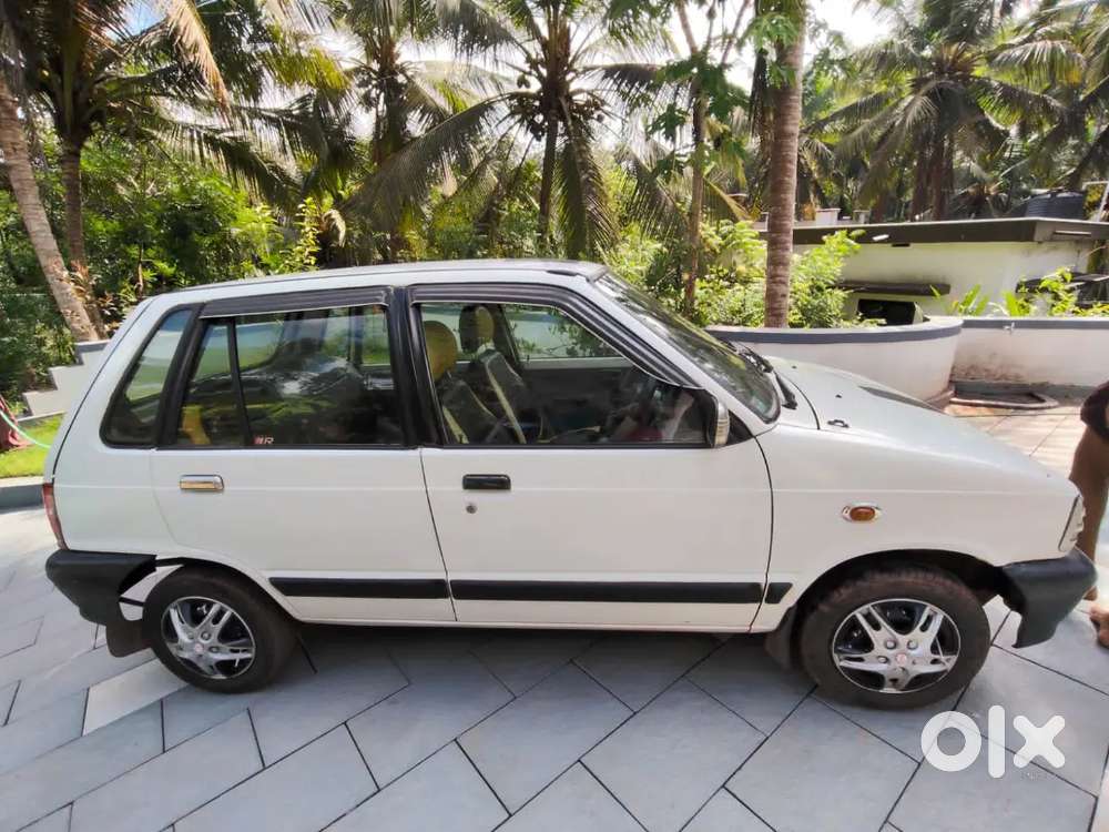 Maruti Suzuki 800 2010