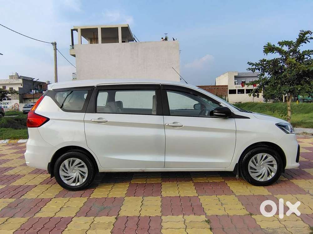 Maruti Suzuki Ertiga Vxi (o) Cng, 2023, Cng & Hybrids
