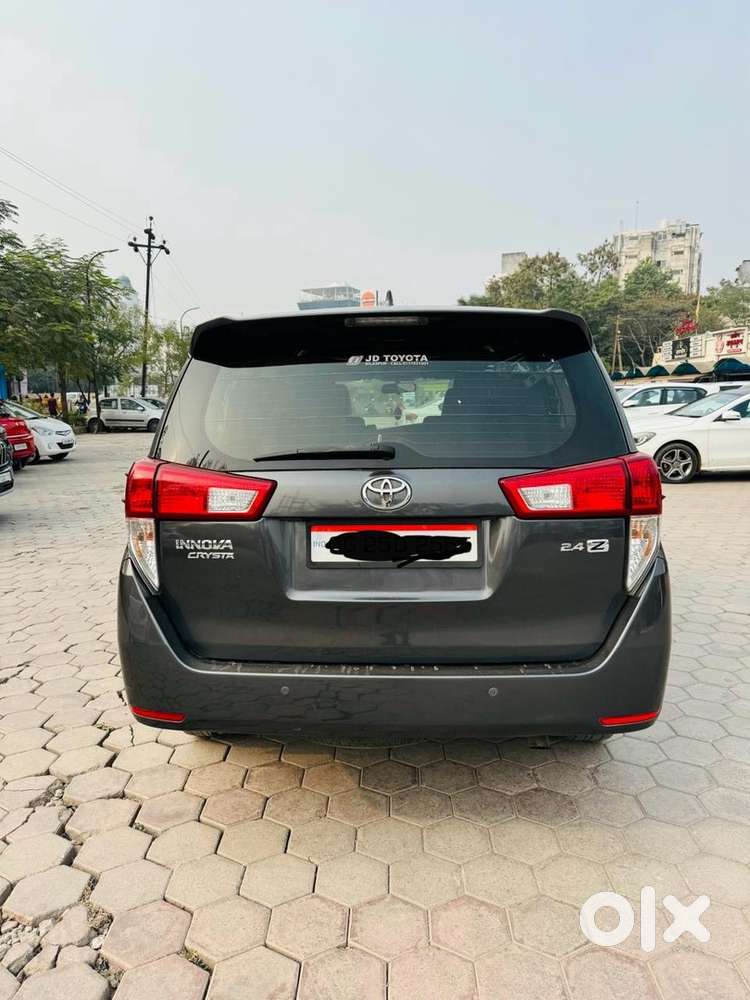 Toyota Innova Crysta 2016 Year