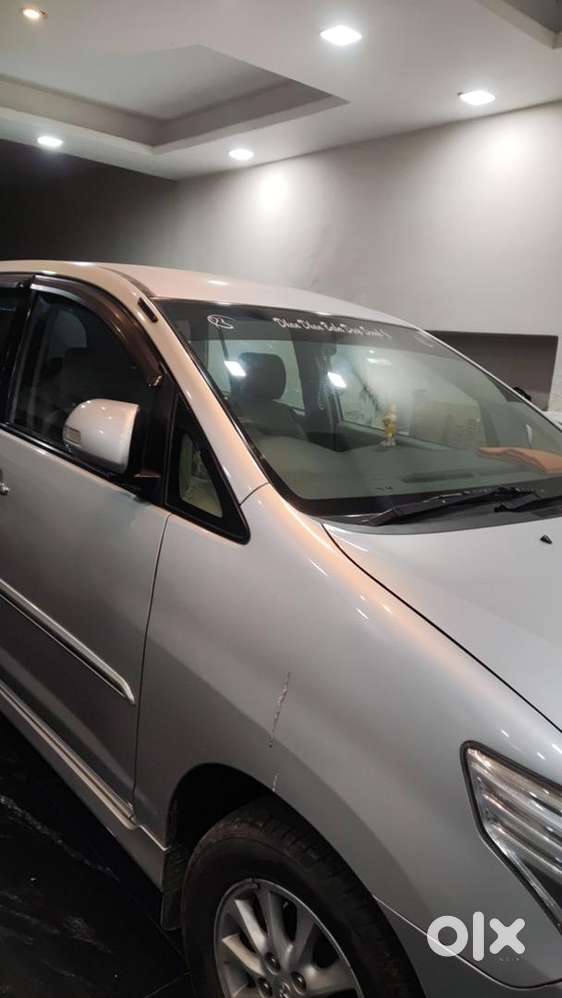 Toyota Innova 2013 Diesel 67000 Km Driven