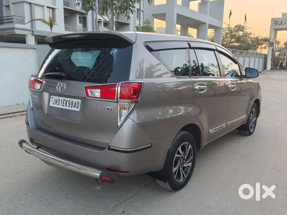 Toyota Innova Crysta 2.4 G Mt 7 Str, 2021, Diesel