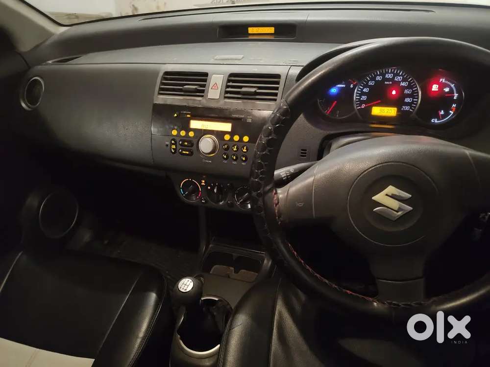 Maruti Suzuki Dzire 2011