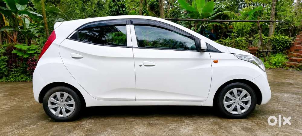Hyundai Eon Sportz 2014 Petrol