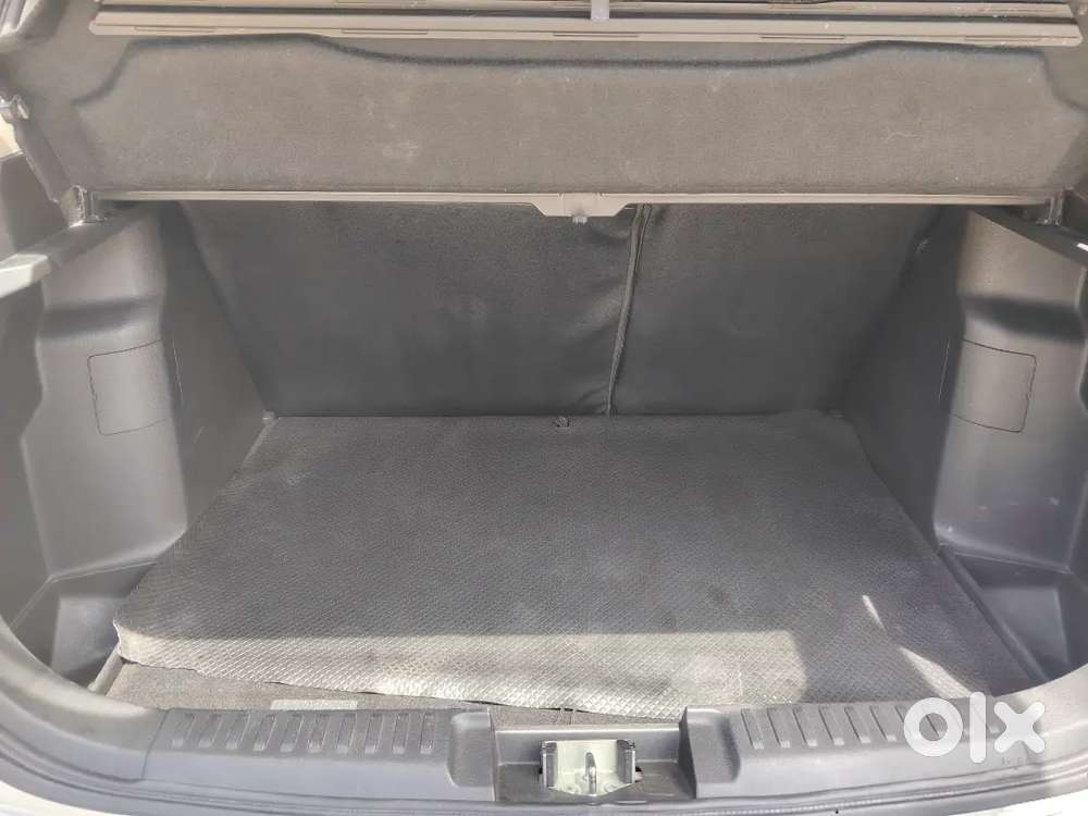 Maruti Suzuki Brezza Automatic Diesel 2019 Register 30000 Km Driven