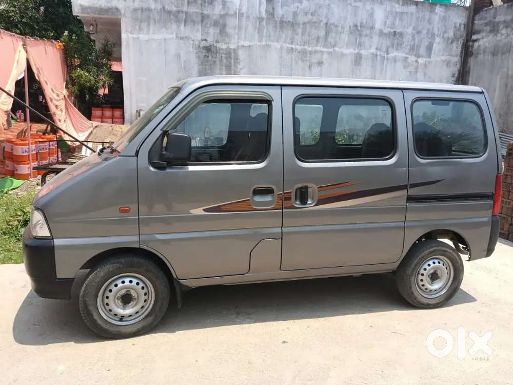 Maruti Suzuki Eeco 2022 Cng & Hybrids Well Maintained
