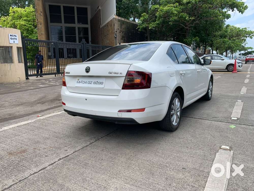 Skoda Octavia 1.8 Elegance Tsi At, 2015, Petrol
