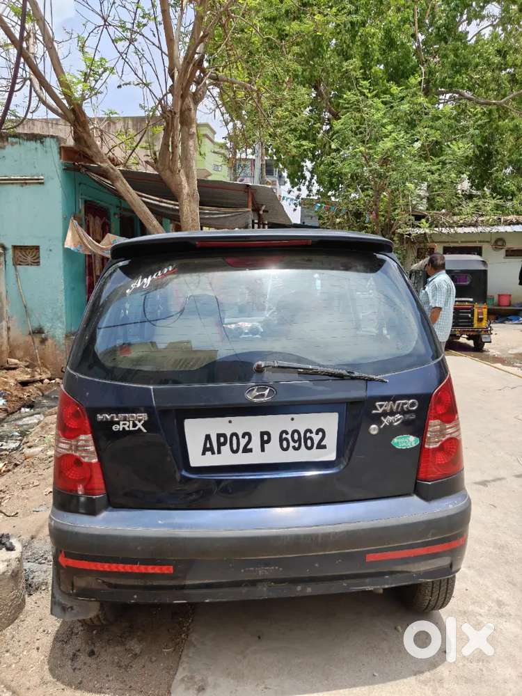 Santro Xing Car