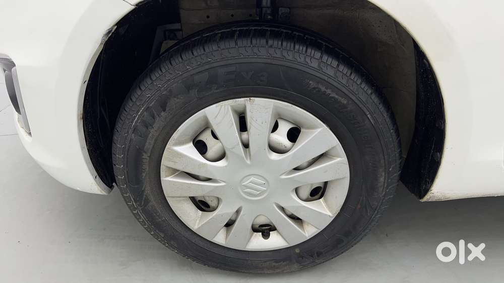 Maruti Suzuki Swift 1.2 Lxi (o), 2017, Petrol