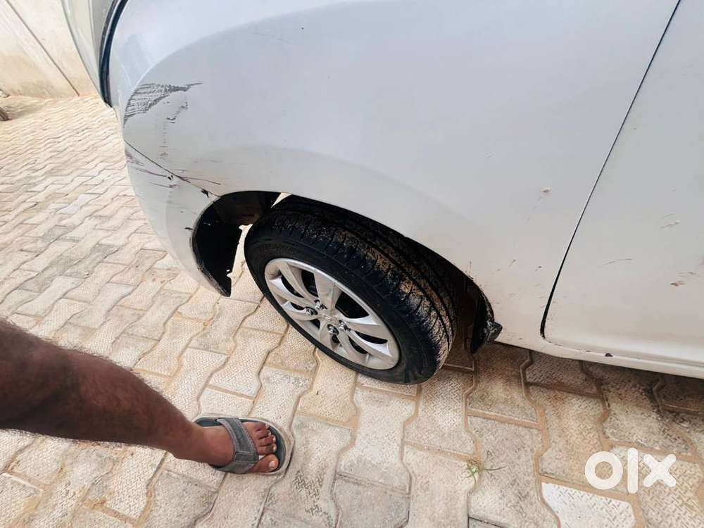 Hyundai Eon Petrol 2013 Year