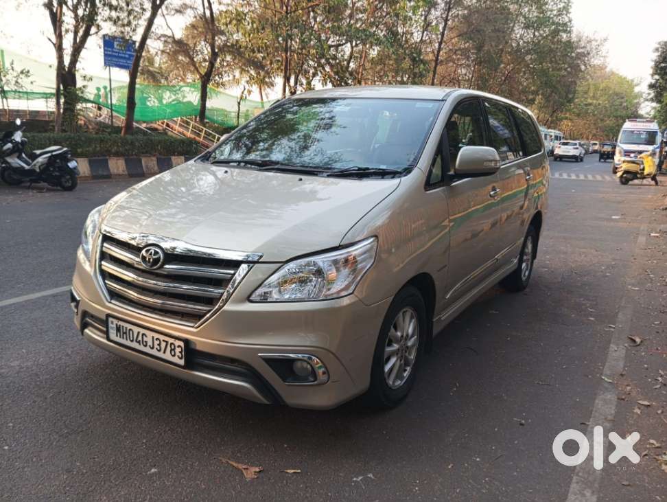 Toyota Innova 2.5 V 8 Str, 2014, Diesel