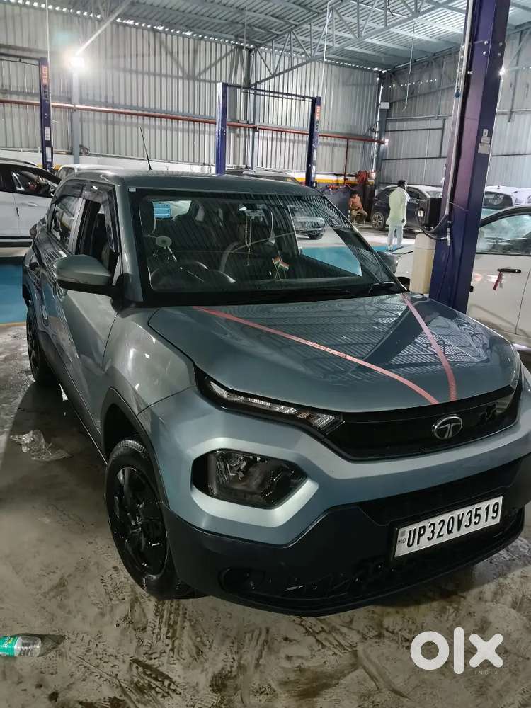 Tata Punch 1.2 Revotron 2025