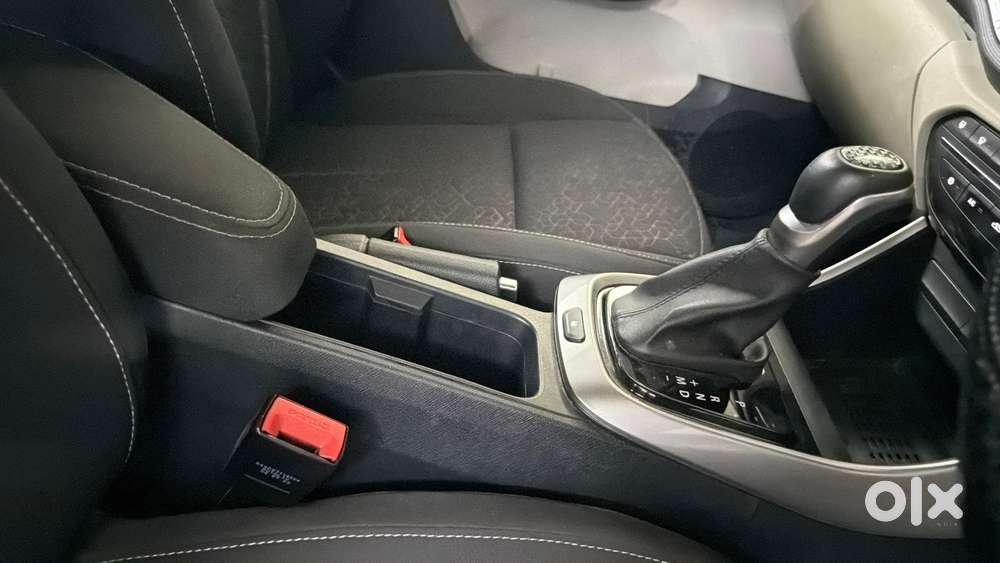 Tata Altroz Xza Plus (s), 2023, Petrol