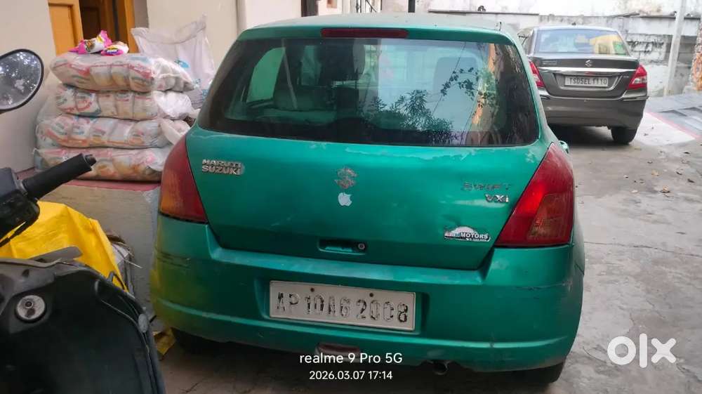 Maruti Suzuki Swift 2005 Petrol 140000 Km Driven